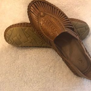 Desi Hangover leather loafers